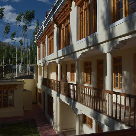Barath Hotel & Guest House เลห์ ภายนอก รูปภาพ